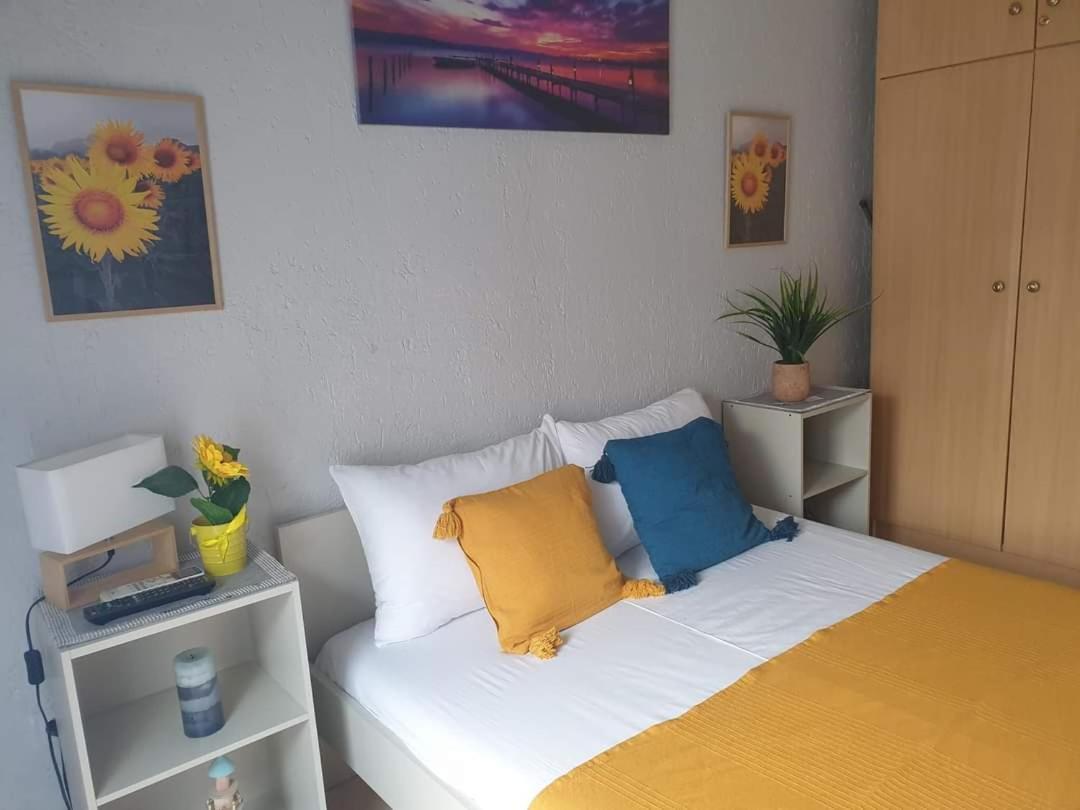 Sunflower Downtown Apartment Alexandroupoli